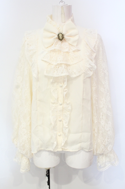 axes femme kawaii / クラシカルレーシーブラウス 生成り O-25