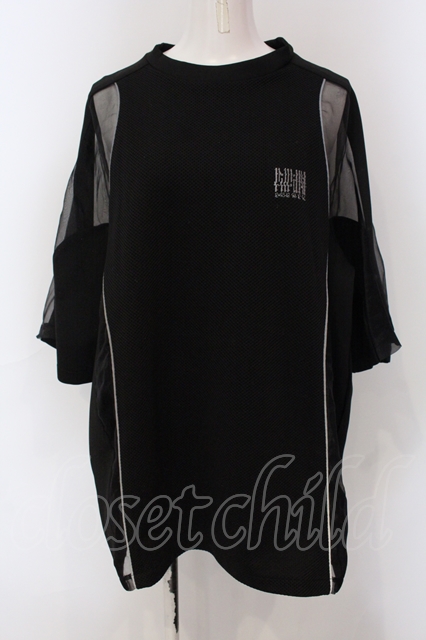 ililil / 透けてるお肌のめっしゅTシャツ  ブラック O-25-06-30-118-PU-TO-IG-ZY ililil / 透けてるお肌のめっしゅTシャツ ブラック O-25-06-30