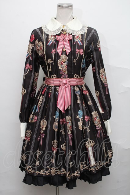 Angelic Pretty - 新品 アンジェリックプリティ 初版 dramatic princess コートの通販 by  平成レトロ❤︎懐古ロリ❤︎y2k❤︎ゴスロリ❤︎グランジ❤︎自己紹介必読⭐︎｜アンジェリックプリティーならラクマ