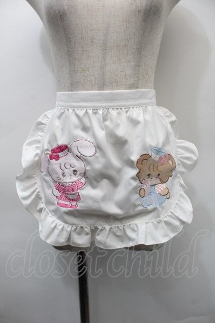 axes femme kawaii / mikkoコラボ刺繍エプロン 白 S-25-11-03-002-AX