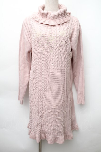 ❤️25新作 新品♡ SelfPortrait ピンク色ミニワンピース♡　E72 ❤️25新作 新品♡ SelfPortrait ピンク色ミニワンピース♡ E72 ❤️25