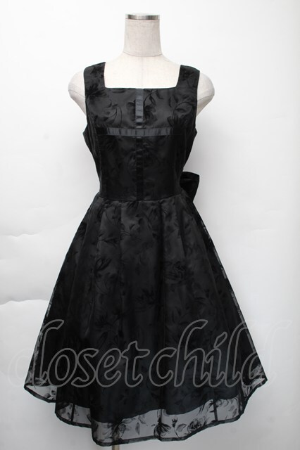 Moi-meme-Moitie / 花柄フロッキーミニジャンパースカート 黒 S-25-11