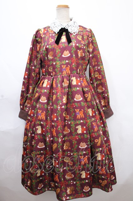 axes femme kawaii / 森のケーキ屋さん柄ワンピース M ワイン Y-24-11 