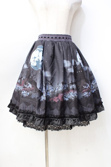 axes femme kawaii / トリックナイトスカート 黒 Y-25-09-16-079